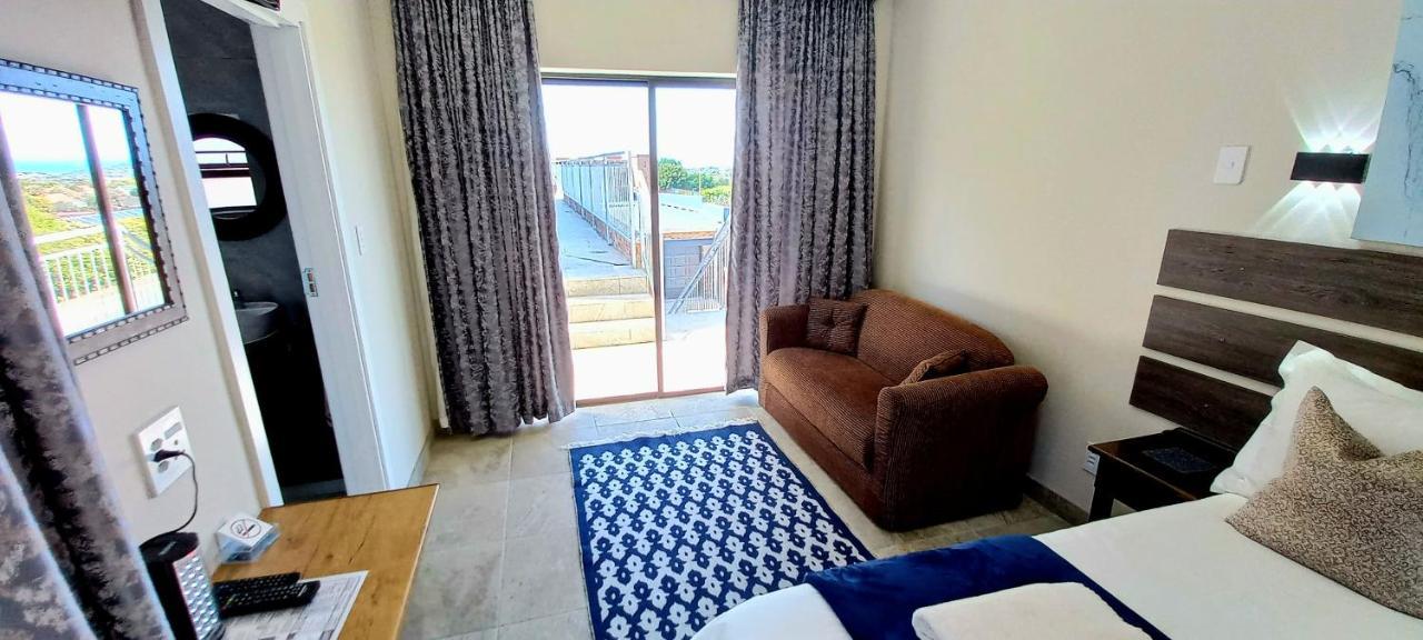 Blue Sea Guest House Іст-Лондон Екстер'єр фото